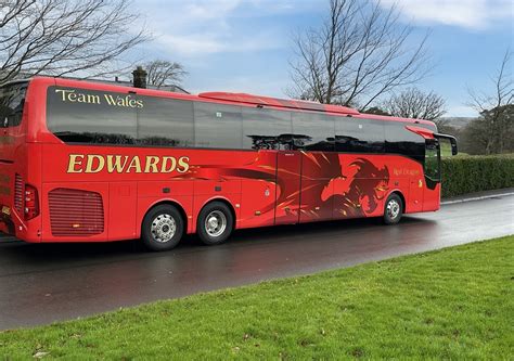 edwards coaches uk.